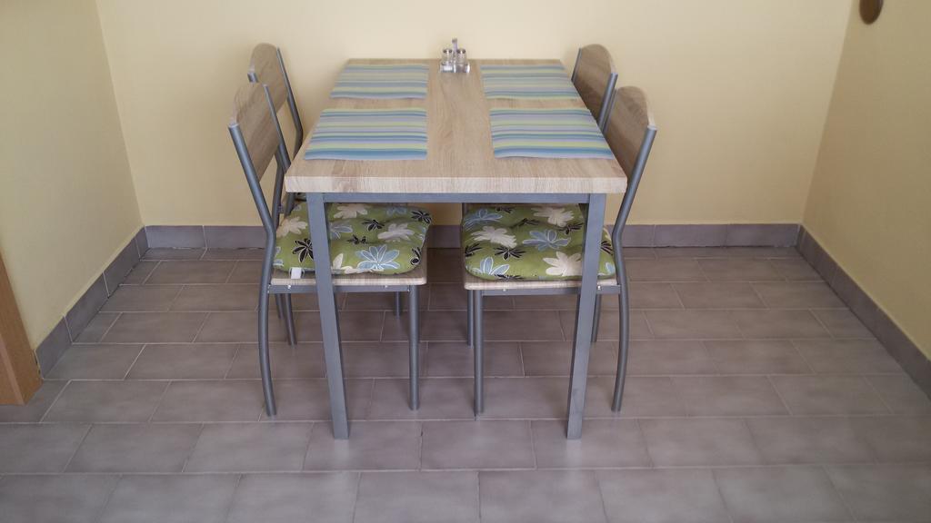 Rožnov pod Radhoštěm Apartment Amelie מראה חיצוני תמונה
